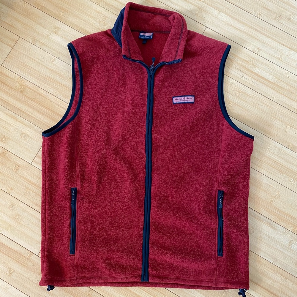 Men’s Vineyard Vines Vest Size M
